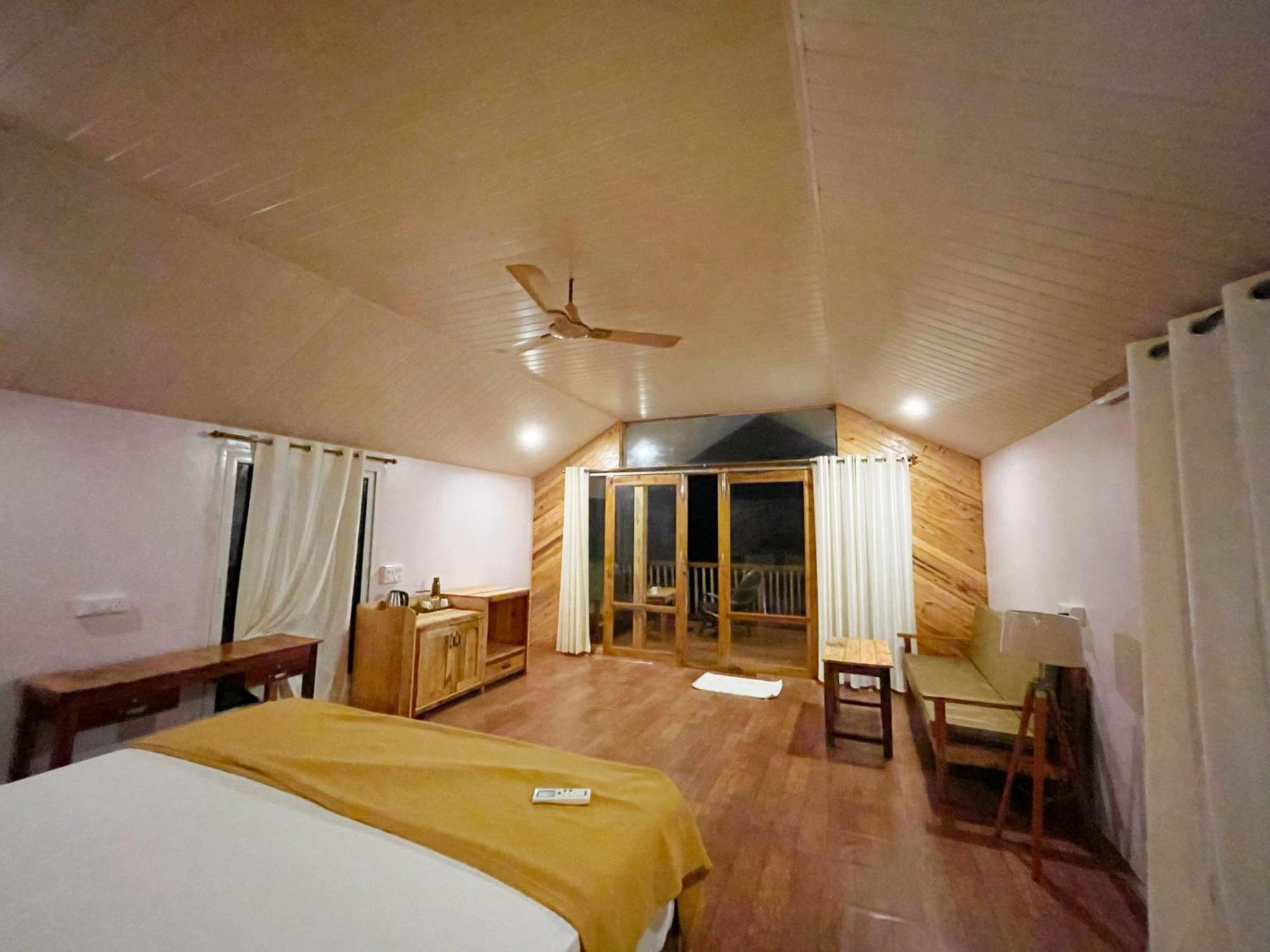 Ducknchill-Agonda Hotel Ngoại thất bức ảnh