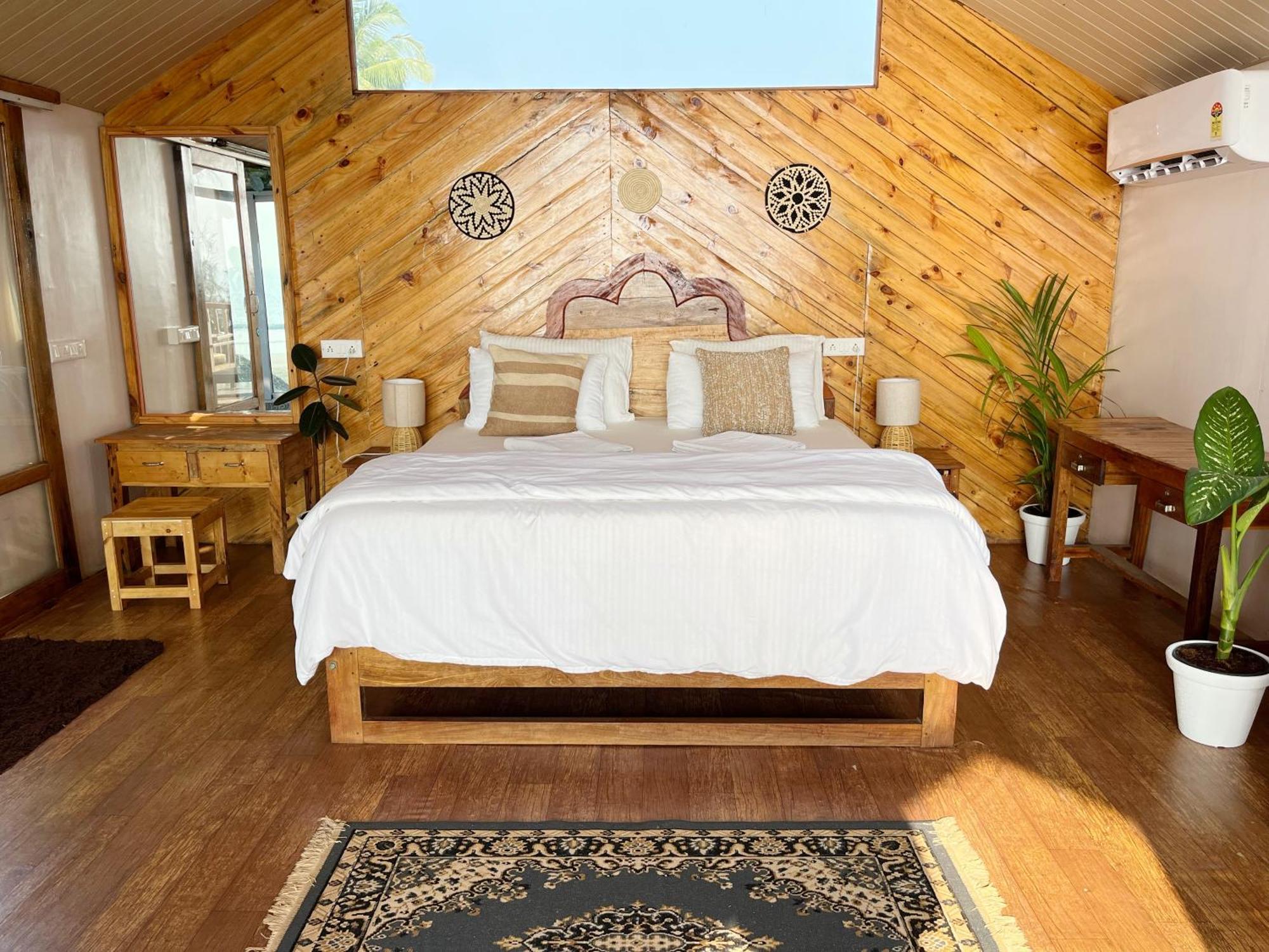 Ducknchill-Agonda Hotel Ngoại thất bức ảnh