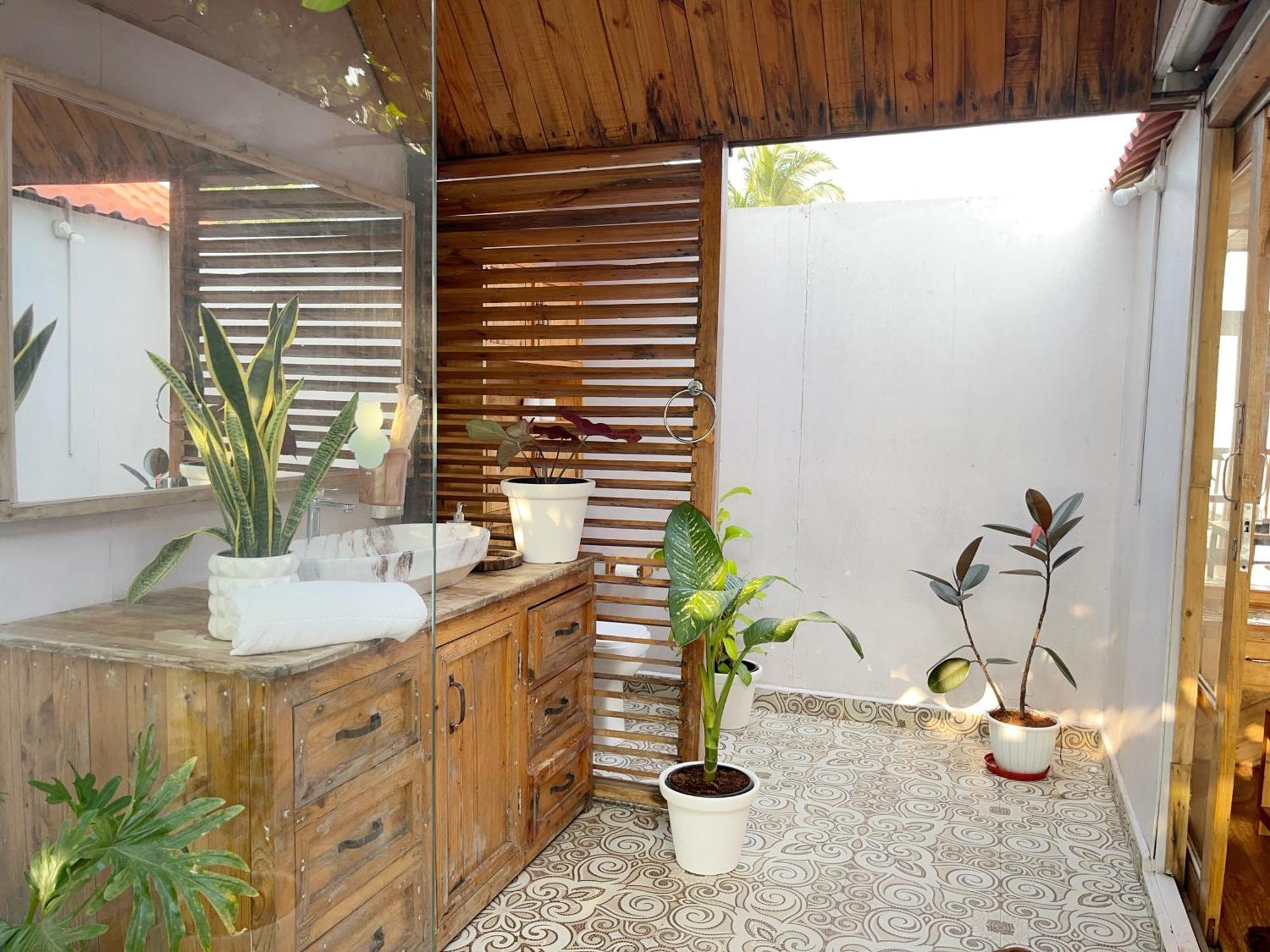 Ducknchill-Agonda Hotel Ngoại thất bức ảnh