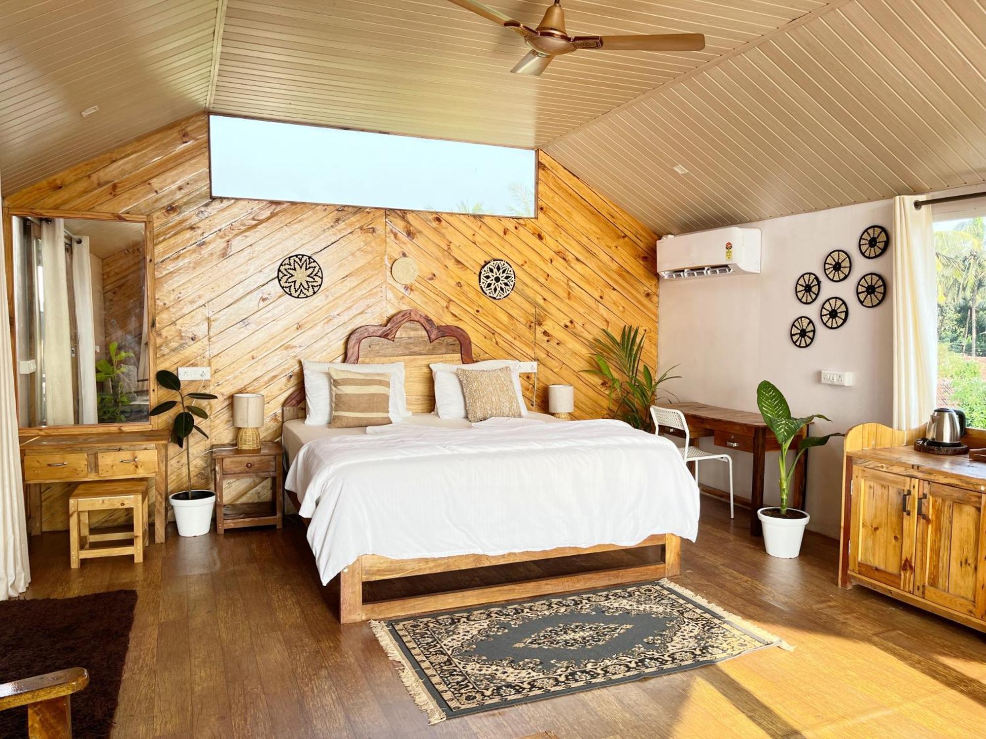 Ducknchill-Agonda Hotel Ngoại thất bức ảnh