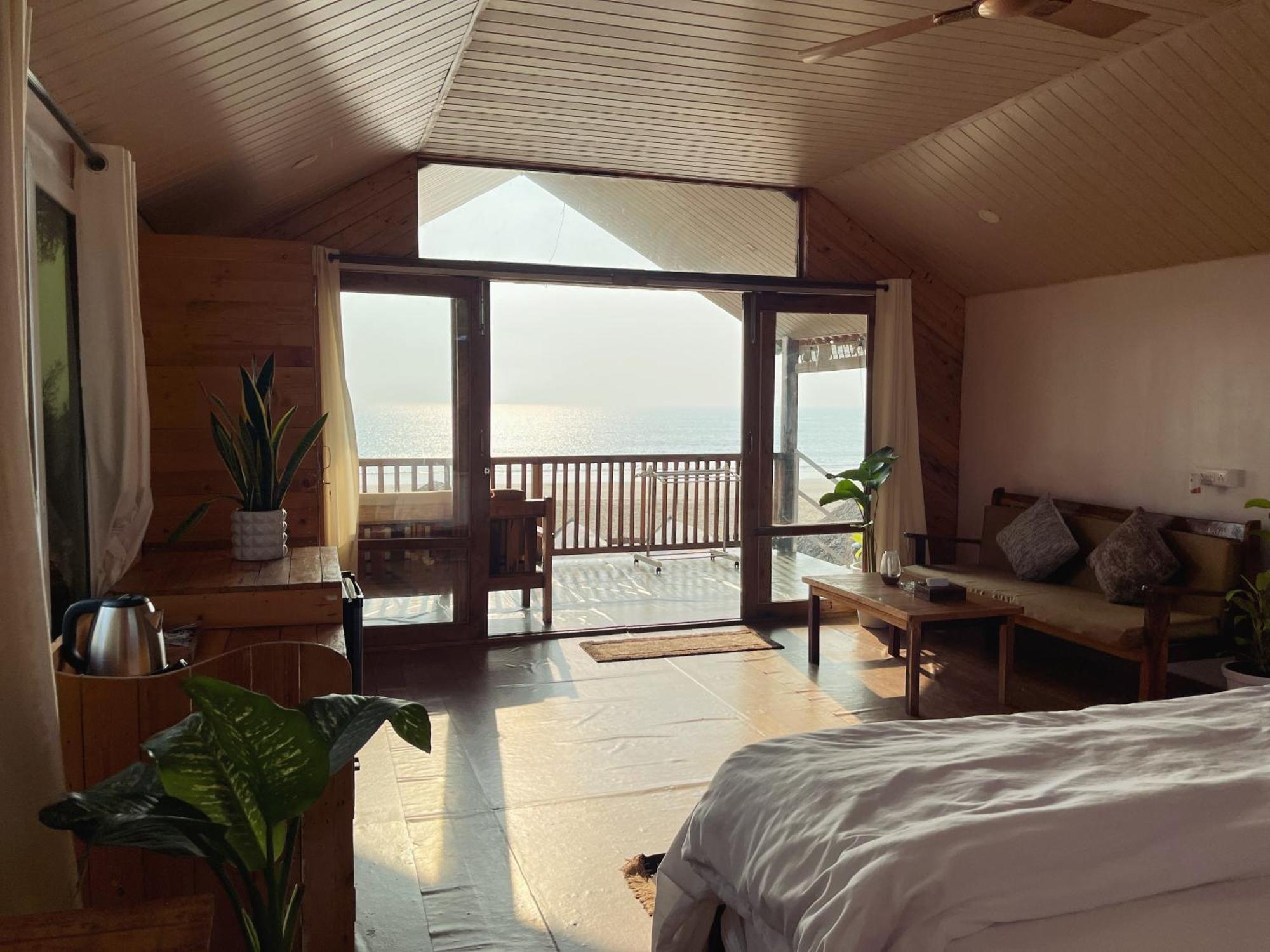 Ducknchill-Agonda Hotel Ngoại thất bức ảnh