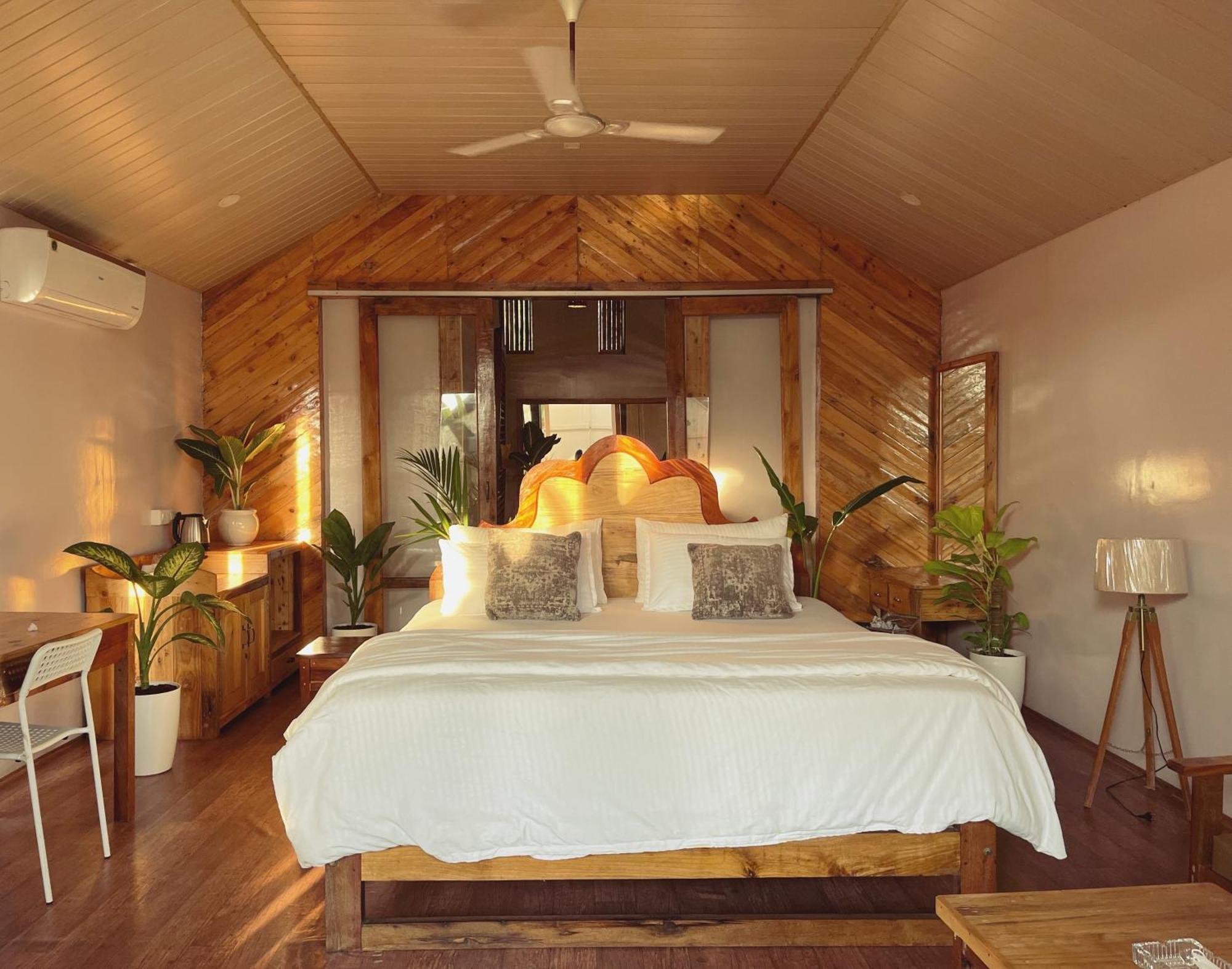 Ducknchill-Agonda Hotel Ngoại thất bức ảnh